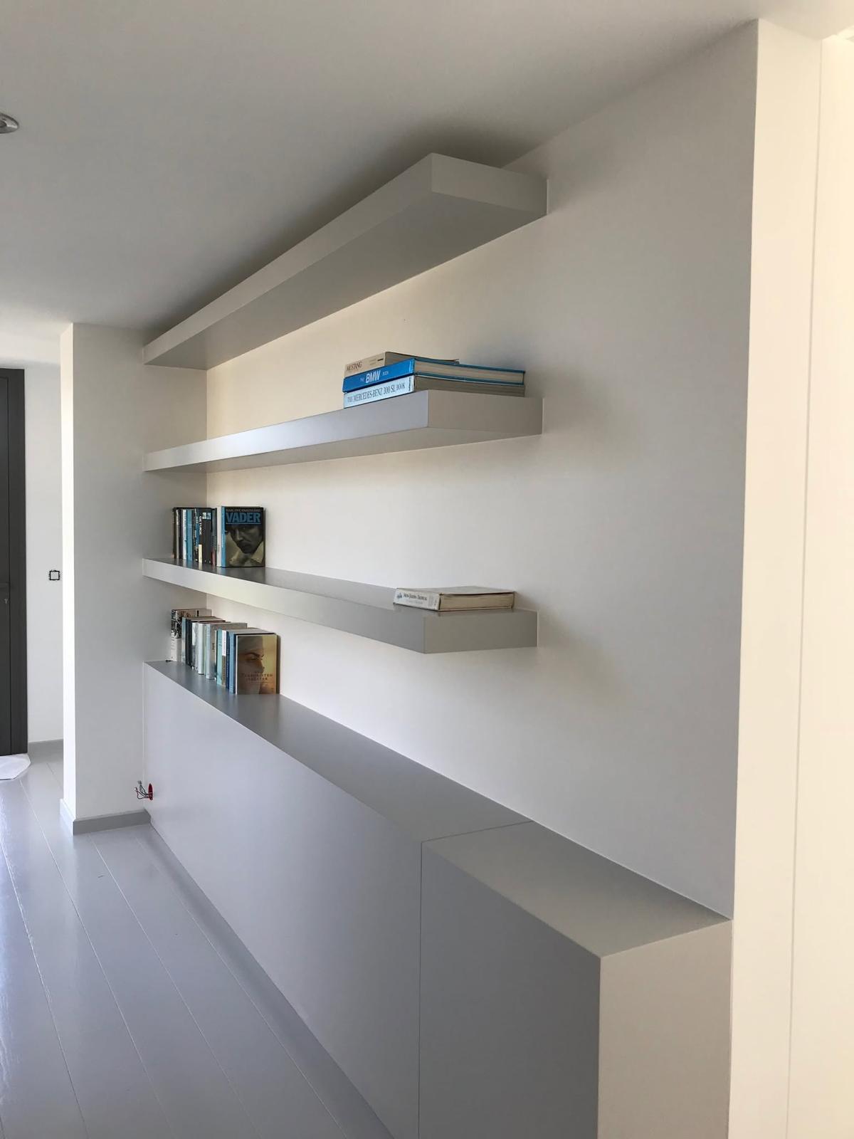 Création étagères sur mesure